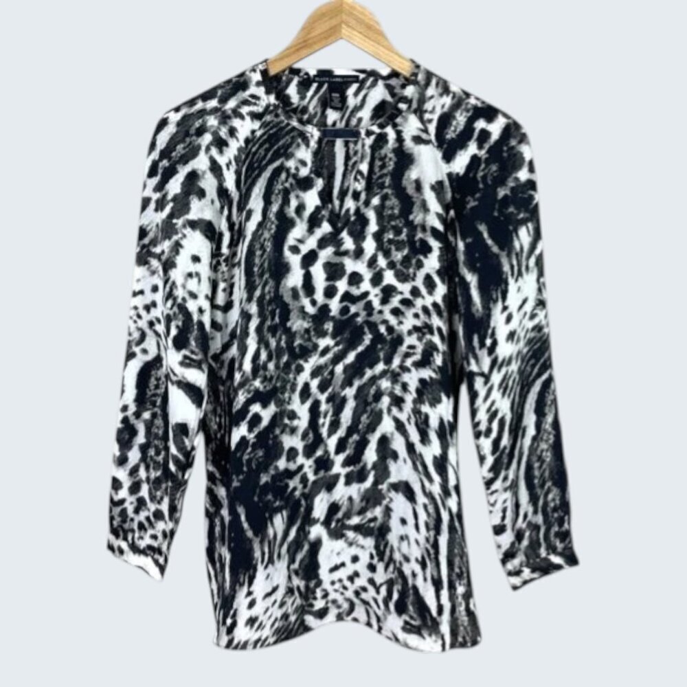 BLACK LABEL BY CHICO'S ANIMAL PRINT KEYHOLE FRONT TUNIC